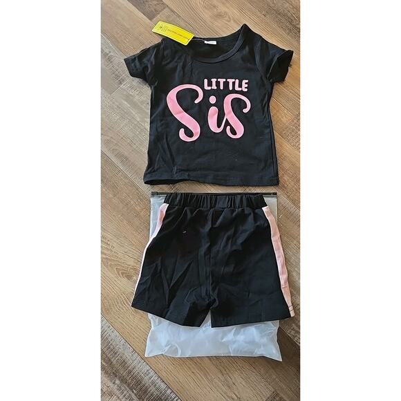 NWT 2pcs Baby LITTLE SIS Print Short Sleeve Summer Outfits Set 9-12 MONTHS - Picture 1 of 2